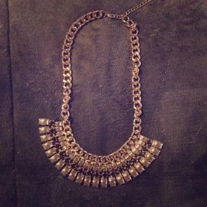 Statement necklace